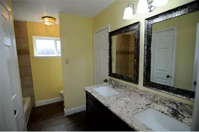 1903 Brushy Creek Drive, Sugar Land, TX 77478 - Photo 9