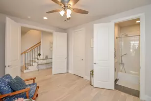 2419 W Kolbe Ln, Houston, TX 77080 - Photo 7