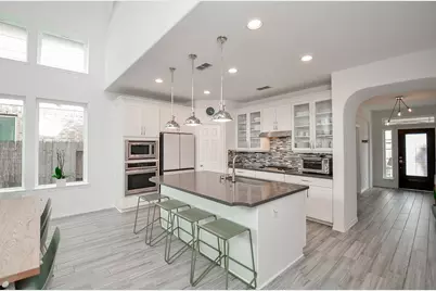 10143 Deerpark Drive, Missouri City, TX 77459 - Photo 9