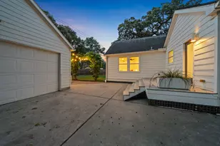 742 W 42nd St, Houston, TX 77018 - Photo 41