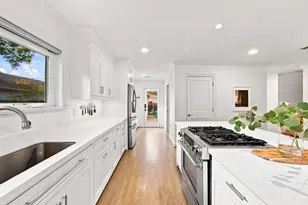 742 W 42nd St, Houston, TX 77018 - Photo 15