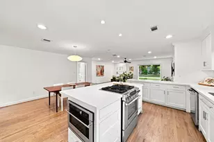 742 W 42nd St, Houston, TX 77018 - Photo 19