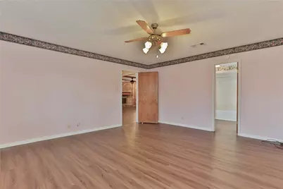 101 White Oak Drive, Lake Jackson, TX 77566 - Photo 21