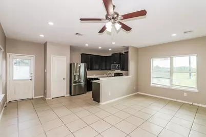 339 Sea Breeze Drive, Bacliff, TX 77518 - Photo 5