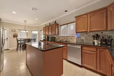4231 Flora Drive, Pasadena, TX 77505 - Photo 15