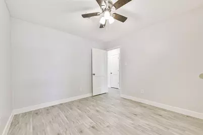16635 Barcelona Drive, Friendswood, TX 77546 - Photo 17