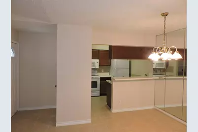 17401 Red Oak Drive #104, Houston, TX 77090 - Photo 9