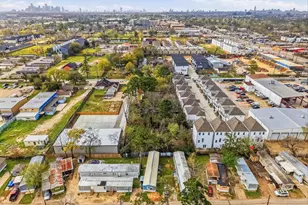 516 Martin St, Houston, TX 77018 - Photo 5