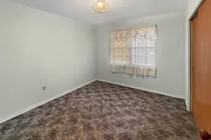 416 N Penn St, Flatonia, TX 78941 - Photo 11