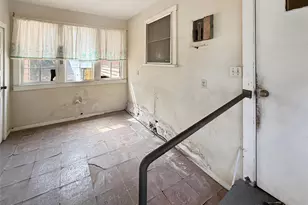 416 N Penn St, Flatonia, TX 78941 - Photo 3