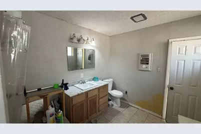 4717 17th Street, Bacliff, TX 77518 - Photo 15