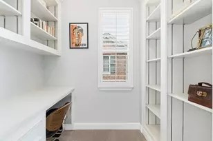 1010 Studer St, Houston, TX 77007 - Photo 11
