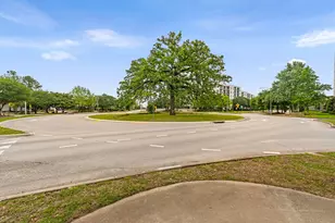1010 Studer St, Houston, TX 77007 - Photo 27