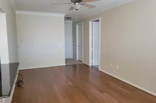 7575 Kirby Dr, Houston, TX 77030 - Photo 7