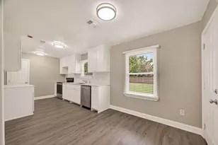 12114 Palmcrest St, Houston, TX 77034 - Photo 5