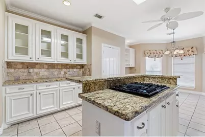 83 Park Circle, Conroe, TX 77356 - Photo 15