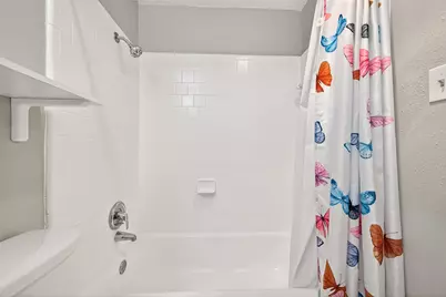 10855 Meadowglen Lane #608, Houston, TX 77042 - Photo 15