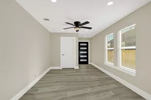 3510 Nagle St, Houston, TX 77004 - Photo 7