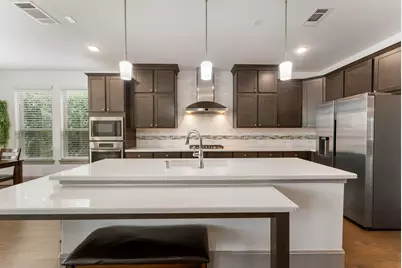 51 Springtime Creek Drive, The Woodlands, TX 77354 - Photo 7