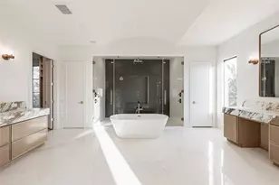 4923 Mimosa St, Bellaire, TX 77401 - Photo 23