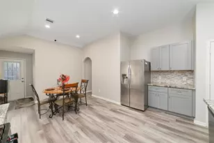 19610 Kingston Green Ln, Houston, TX 77073 - Photo 11