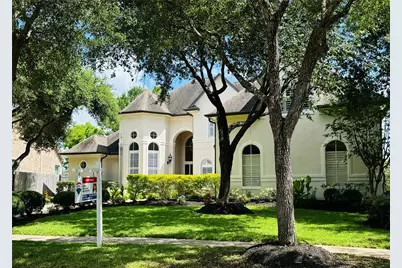 24 Saint Christopher Court, Sugar Land, TX 77479 - Photo 1