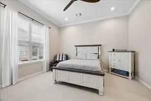 18725 Egret Oaks Ln, Webster, TX 77058 - Photo 13
