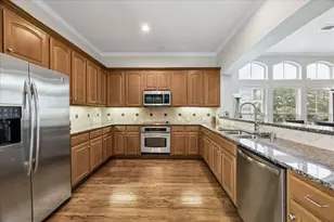 18725 Egret Oaks Ln, Webster, TX 77058 - Photo 7