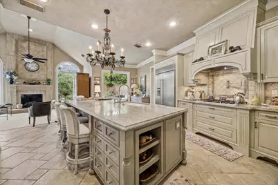 11718 Providence Park, Houston, TX 77024 - Photo 15