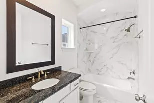 2326 Hutchins St, Houston, TX 77004 - Photo 11