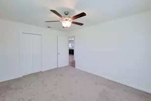 413 S Market St, Brazoria, TX 77422 - Photo 19