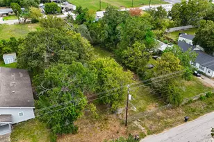 4647 Maggie St, Houston, TX 77051 - Photo 3