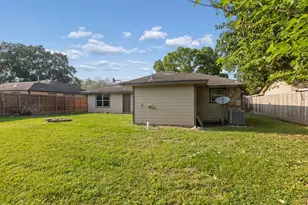 3518 Thornwood Dr, Pasadena, TX 77503 - Photo 25