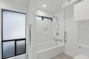 104 Gershwin Dr, Houston, TX 77079 - Photo 35