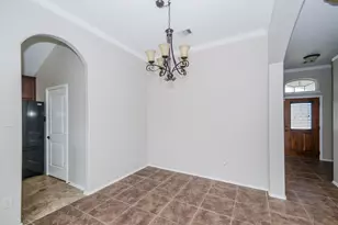 2646 Leopard Ct, Katy, TX 77449 - Photo 5