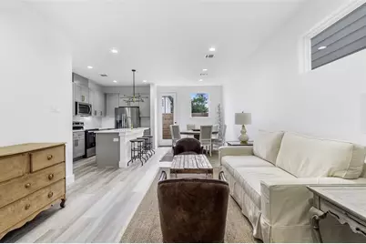 4602 Crown Grove Lane, Houston, TX 77018 - Photo 3