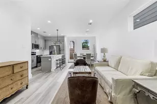 4602 Crown Grove Ln, Houston, TX 77018 - Photo 3