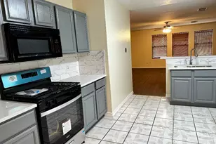 1375 Hitchin Ln, Channelview, TX 77530 - Photo 5