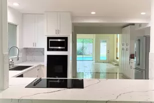 11602 Applewood St, Houston, TX 77024 - Photo 11