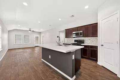 23119 Barrington Bluff Trail, Spring, TX 77373 - Photo 7