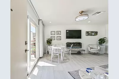 7312 Seawall Boulevard #216, Galveston, TX 77551 - Photo 3