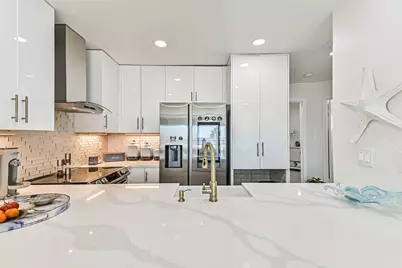 7312 Seawall Boulevard #216, Galveston, TX 77551 - Photo 7