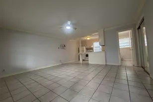 613 Pacific St, Houston, TX 77006 - Photo 19