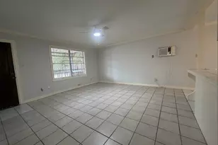 613 Pacific St, Houston, TX 77006 - Photo 11