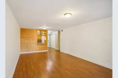 4641 Wild Indigo Street #427, Houston, TX 77027 - Photo 11