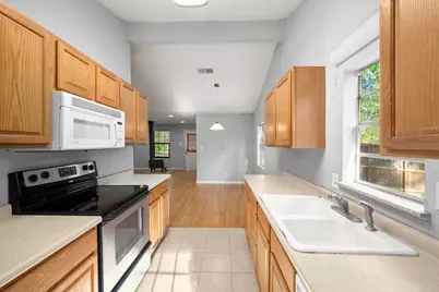 12991 Royal Creek Road, Conroe, TX 77303 - Photo 23