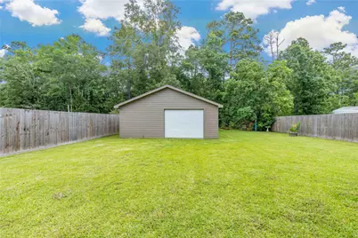 426 Kickapoo Drive, Anahuac, TX 77514 - Photo 9