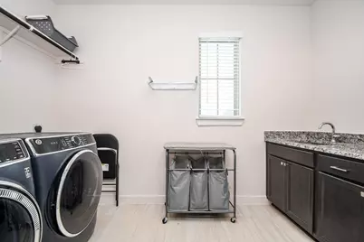 7906 Hopewell Lane, Houston, TX 77071 - Photo 27
