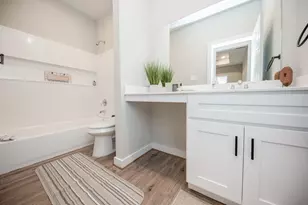 10317 Lake Rd, Houston, TX 77070 - Photo 21