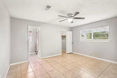 4202 Townes Forest Road, Friendswood, TX 77546 - Photo 13